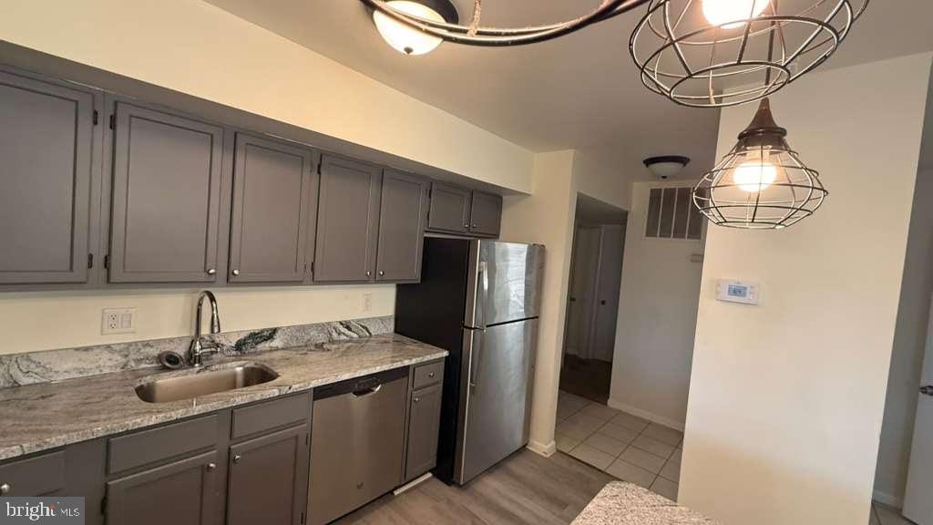 LODGE AT MCDONGH - Residential