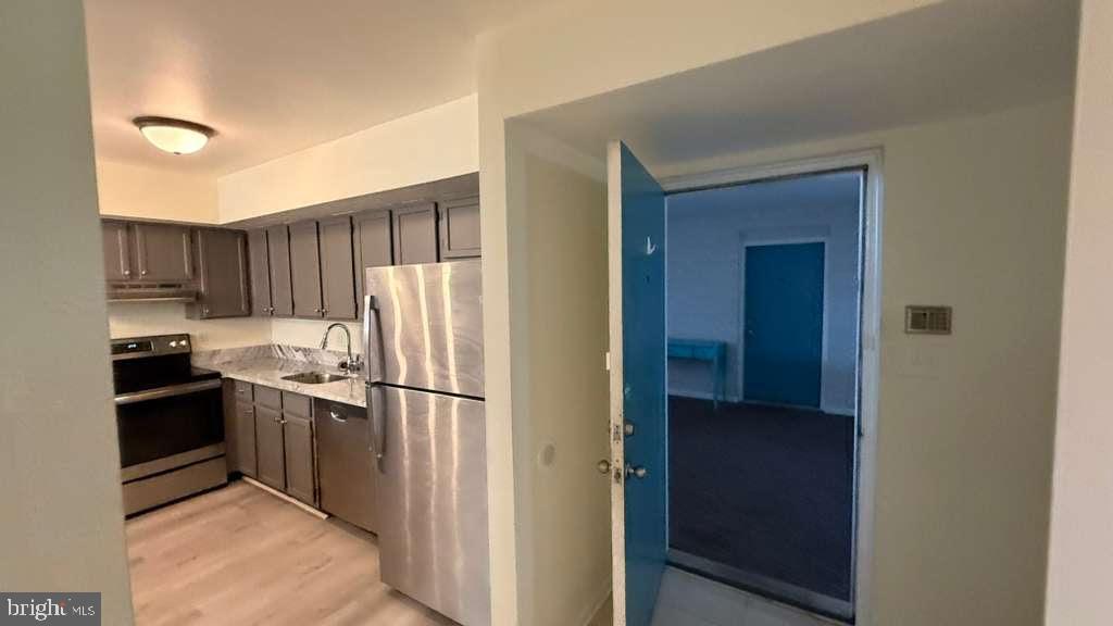 LODGE AT MCDONGH - Residential