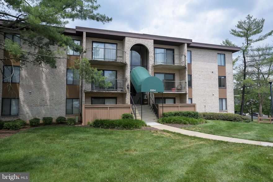 Well Maintained Top Floor Unit with Newer Kitchen Cabinets,Counters, Freshly Painted,Newer Laminate Wood Floors. Community Amenities include; Community Center, Gym, Pool, Tennis Courts. Centrally located to DC & Baltimore..Easy Access to 295 and 193. Public Transportation within half mile. Abundance of Retail,Grocery, and Eatery Choices. Easy commute to NASA, Fort Meade & NSA