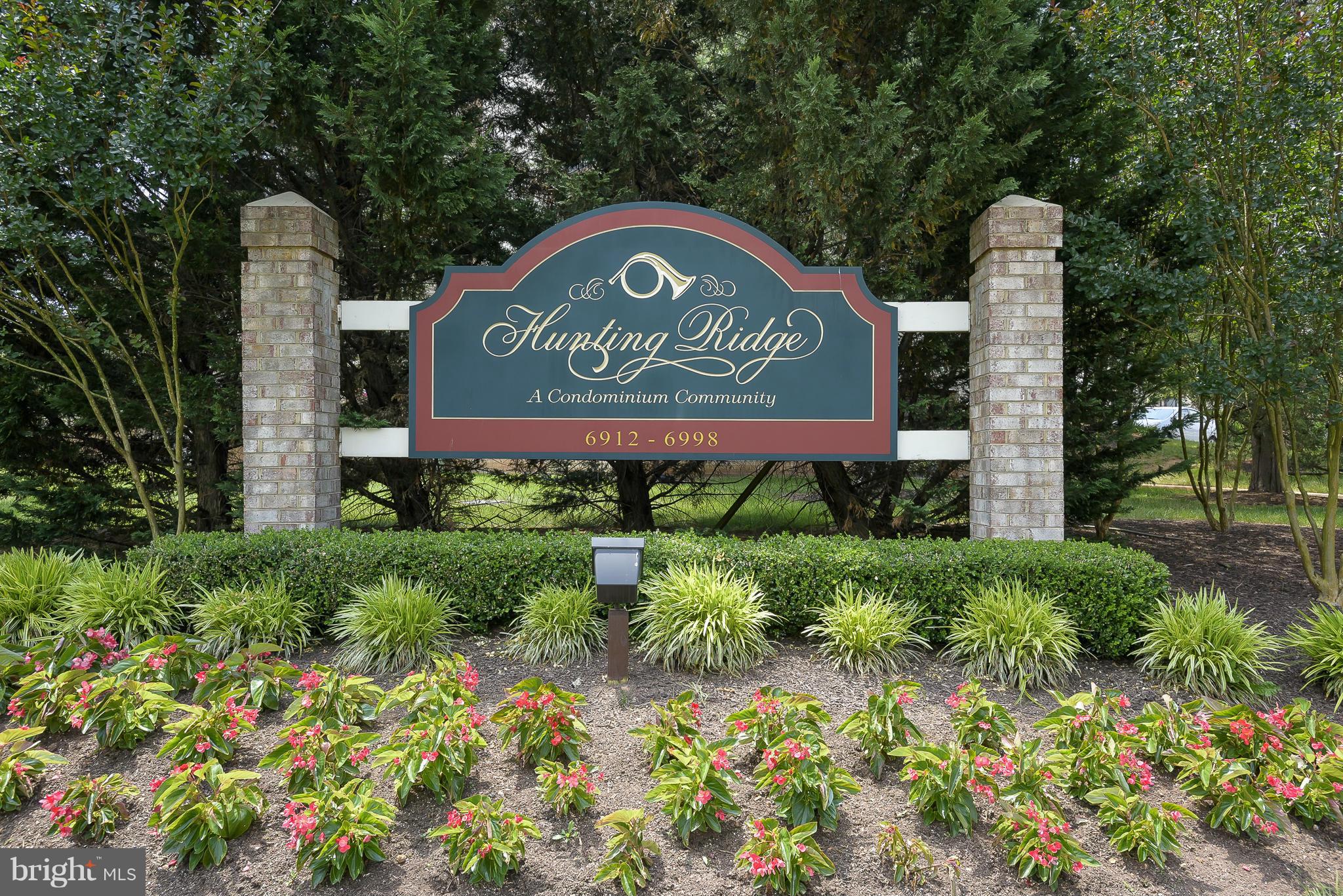 HUNTING RIDGE CONDOMINIUM - Residential