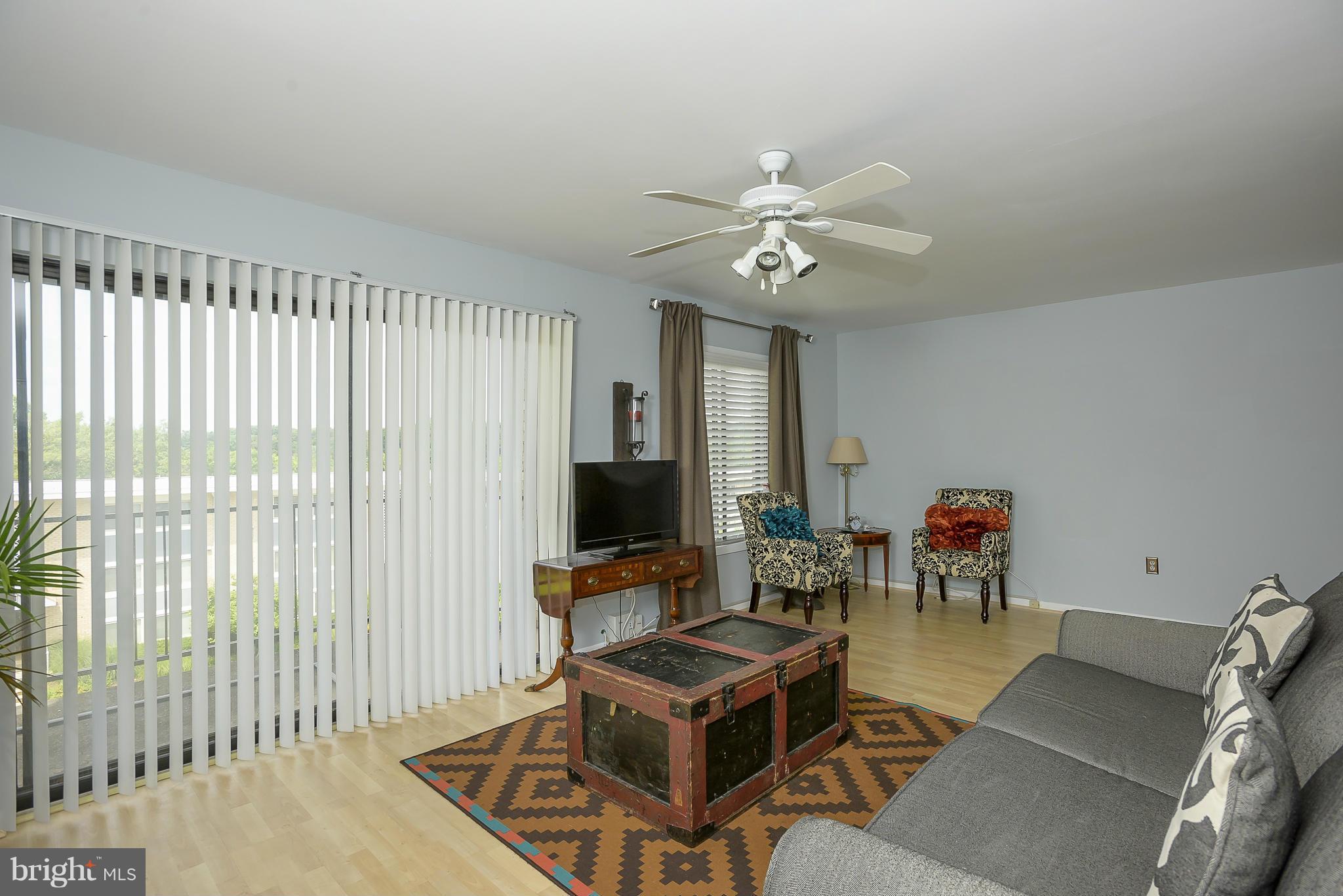 HUNTING RIDGE CONDOMINIUM - Residential