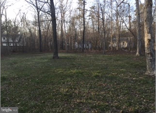 FOX GRAPE FARMS - Residential Lease