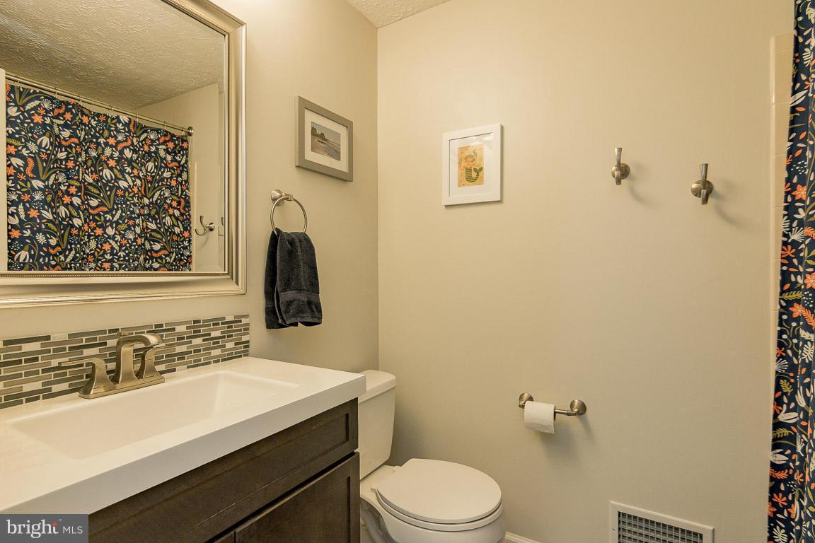 CEDAR ACRES - Residential