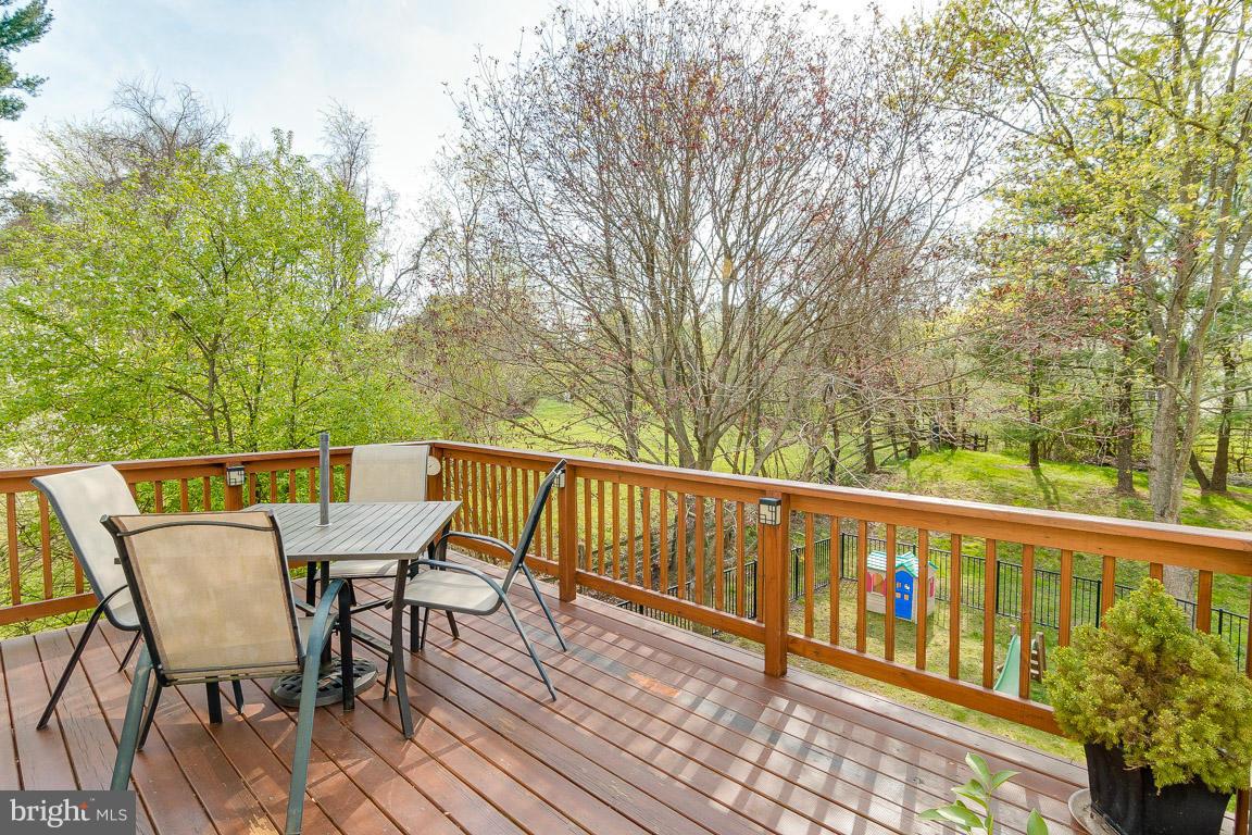 CEDAR ACRES - Residential