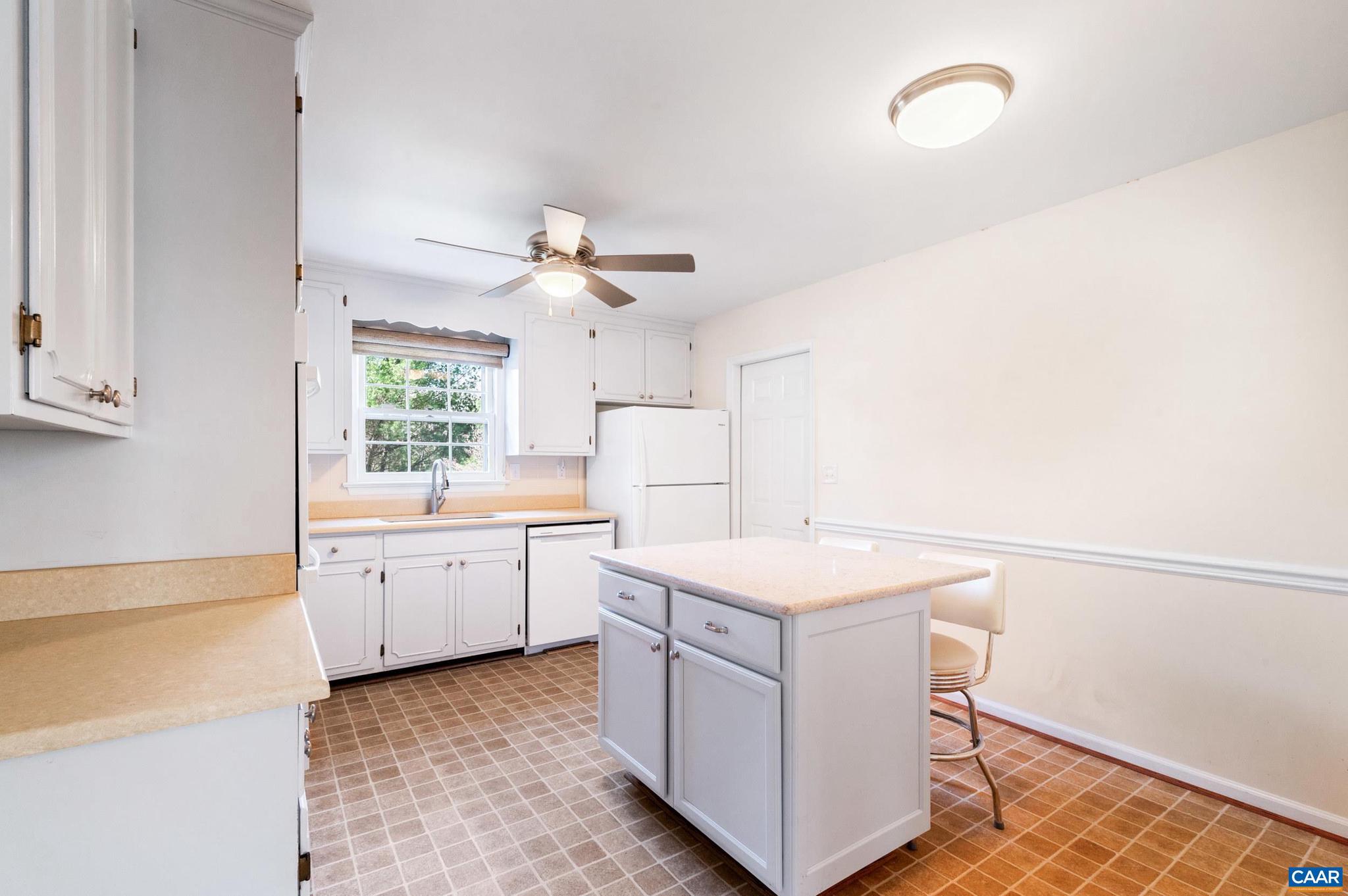 FAIRGROVE - Residential