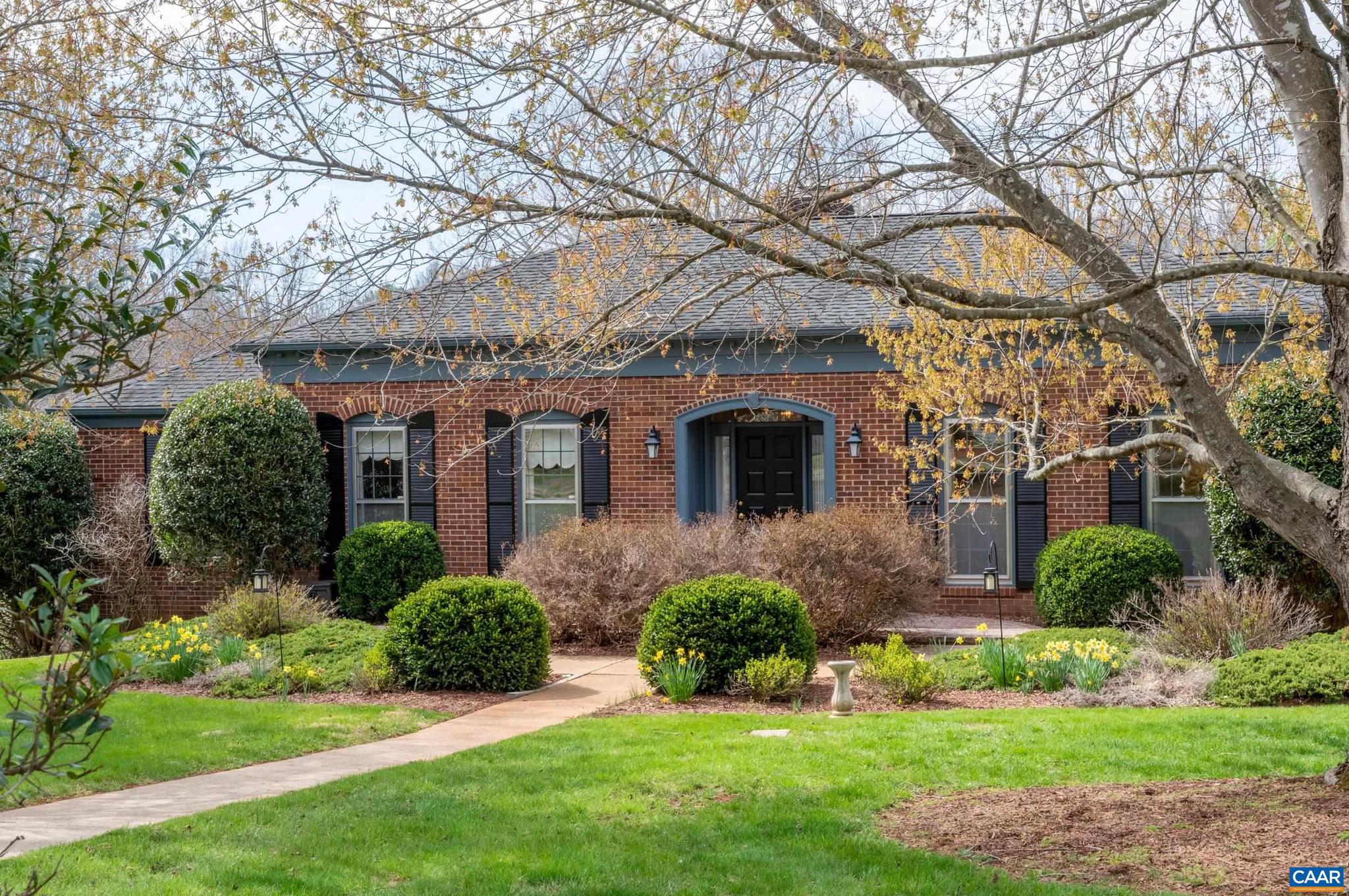 FAIRGROVE - Residential