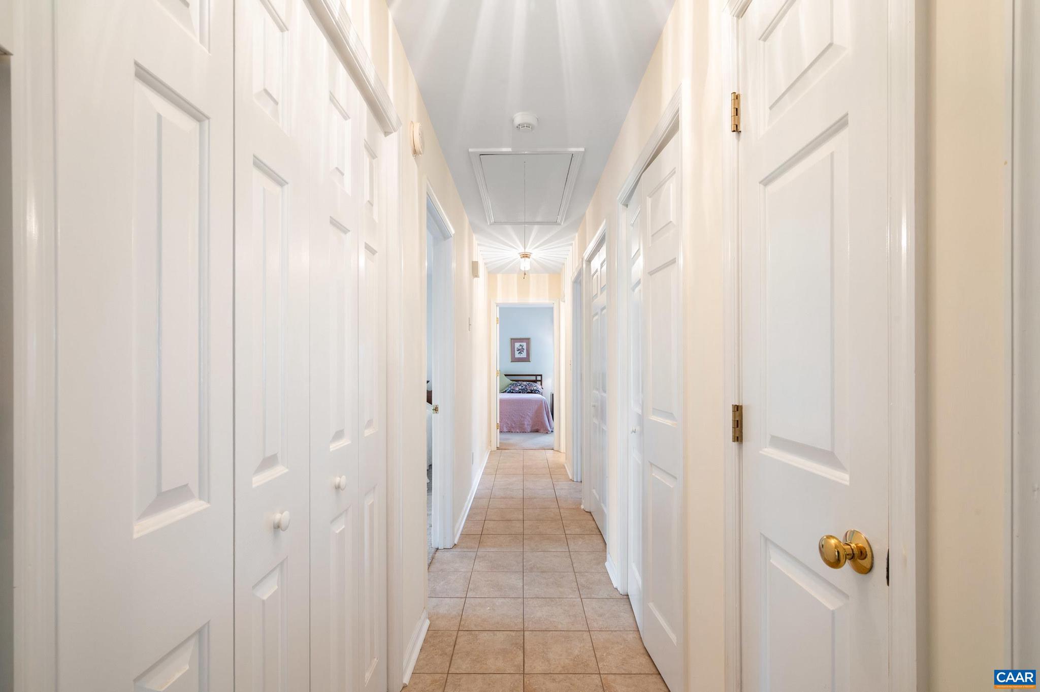 FAIRGROVE - Residential