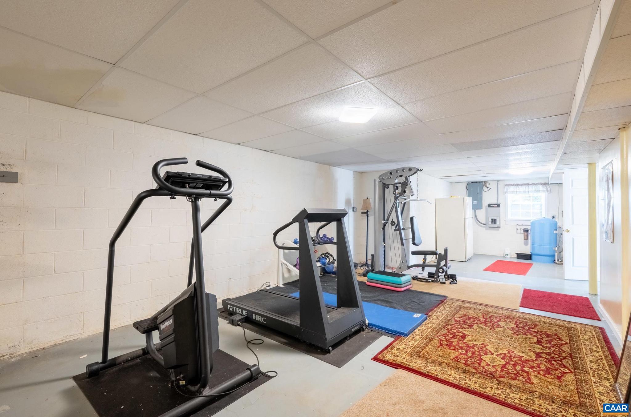 FAIRGROVE - Residential