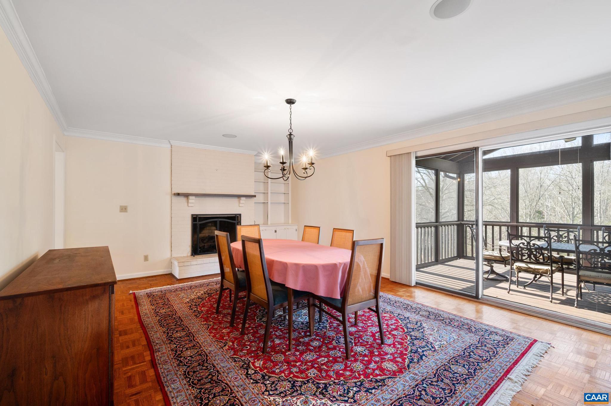 FAIRGROVE - Residential