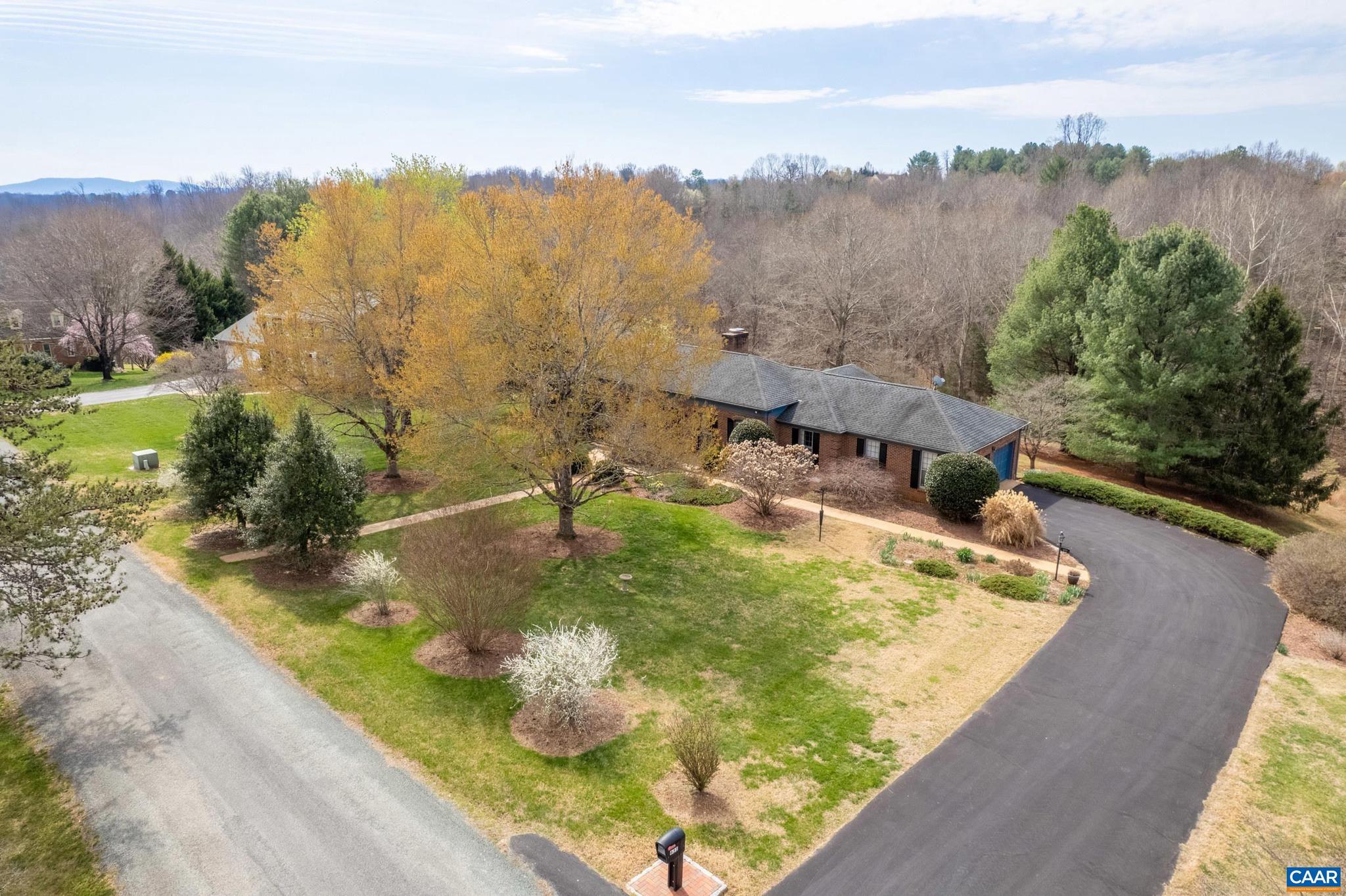 FAIRGROVE - Residential