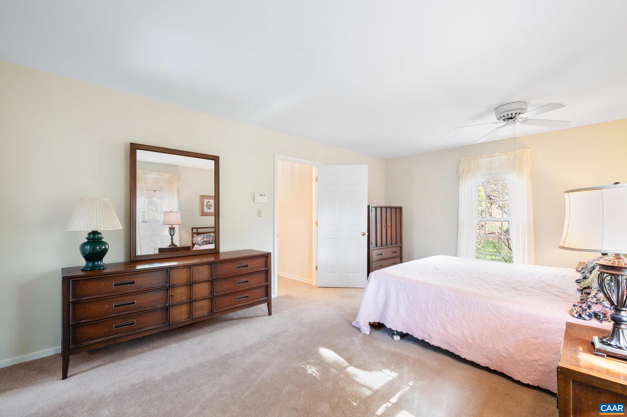 FAIRGROVE - Residential