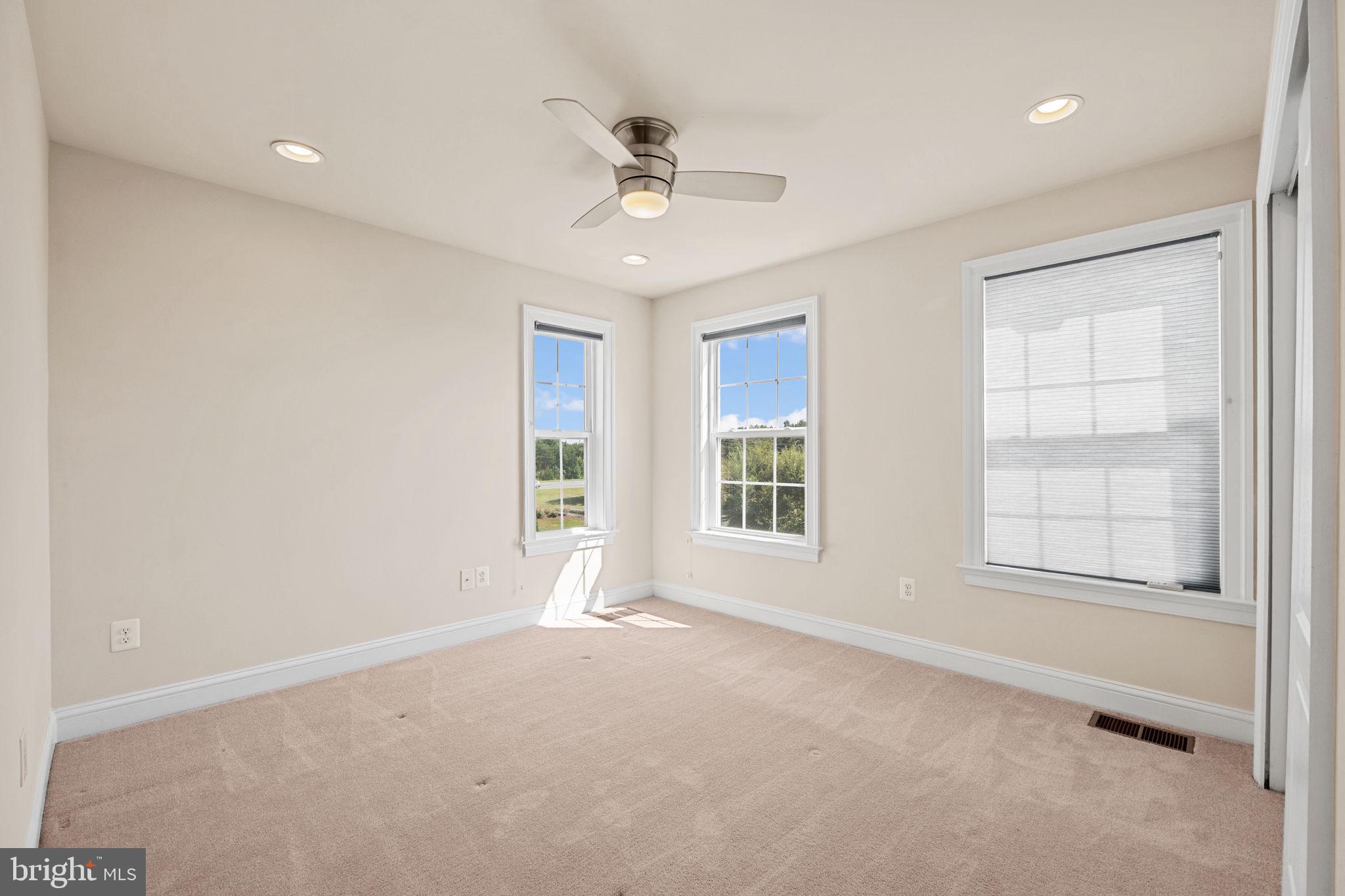 PRESERVE AT GOOSE CREEK - Residential