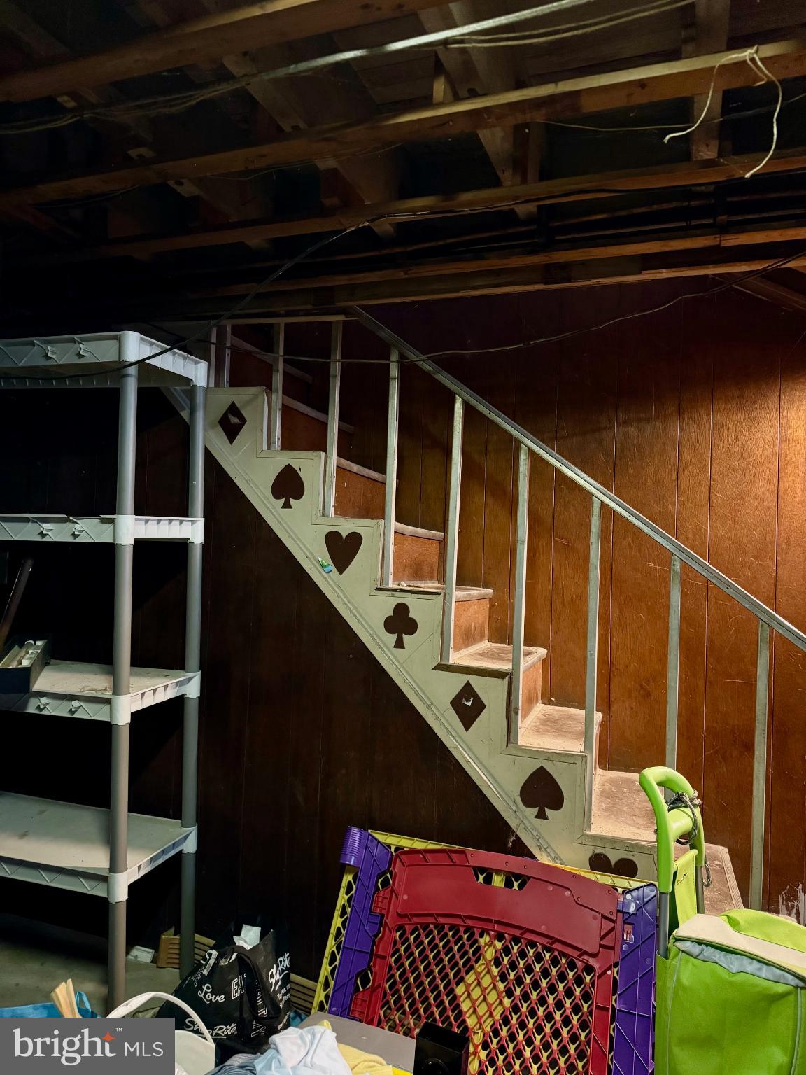 ELMWOOD PARK - Residential