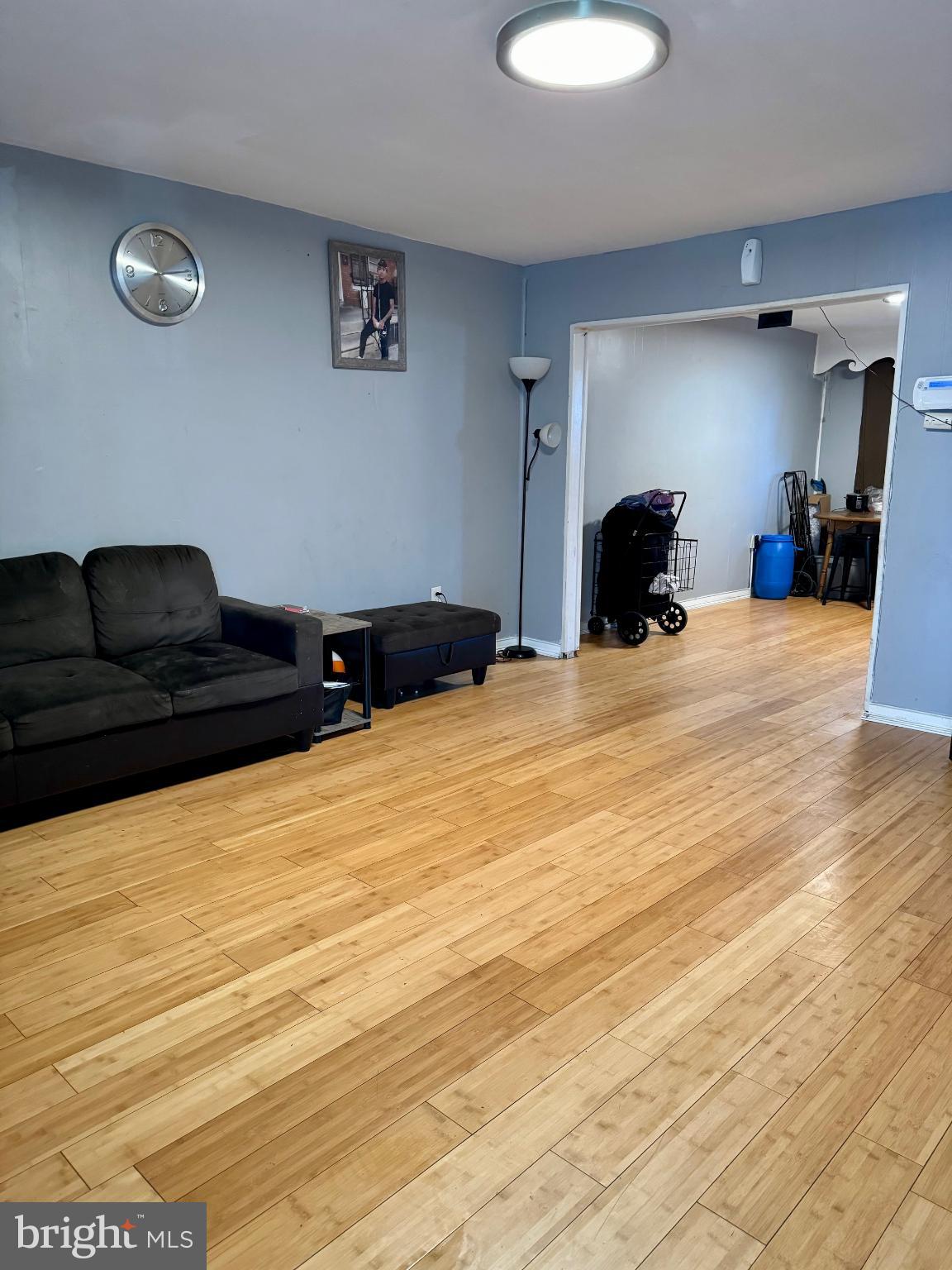 ELMWOOD PARK - Residential