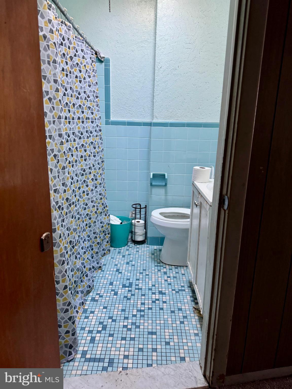 ELMWOOD PARK - Residential