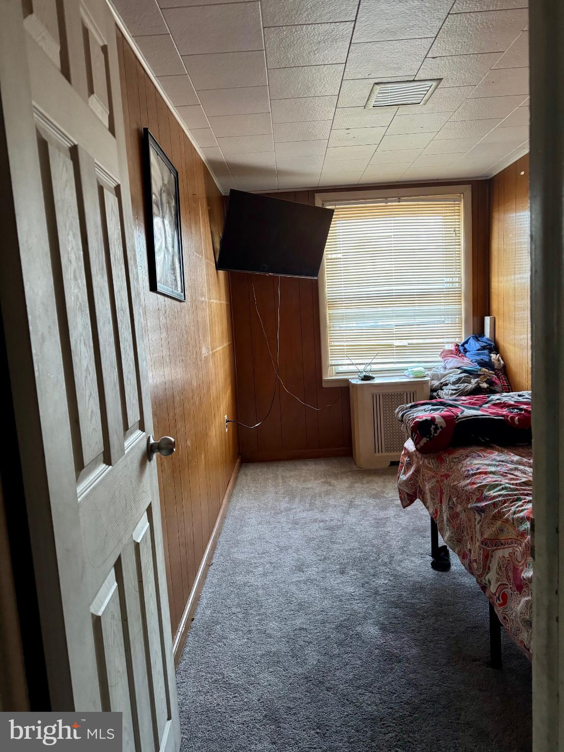 ELMWOOD PARK - Residential