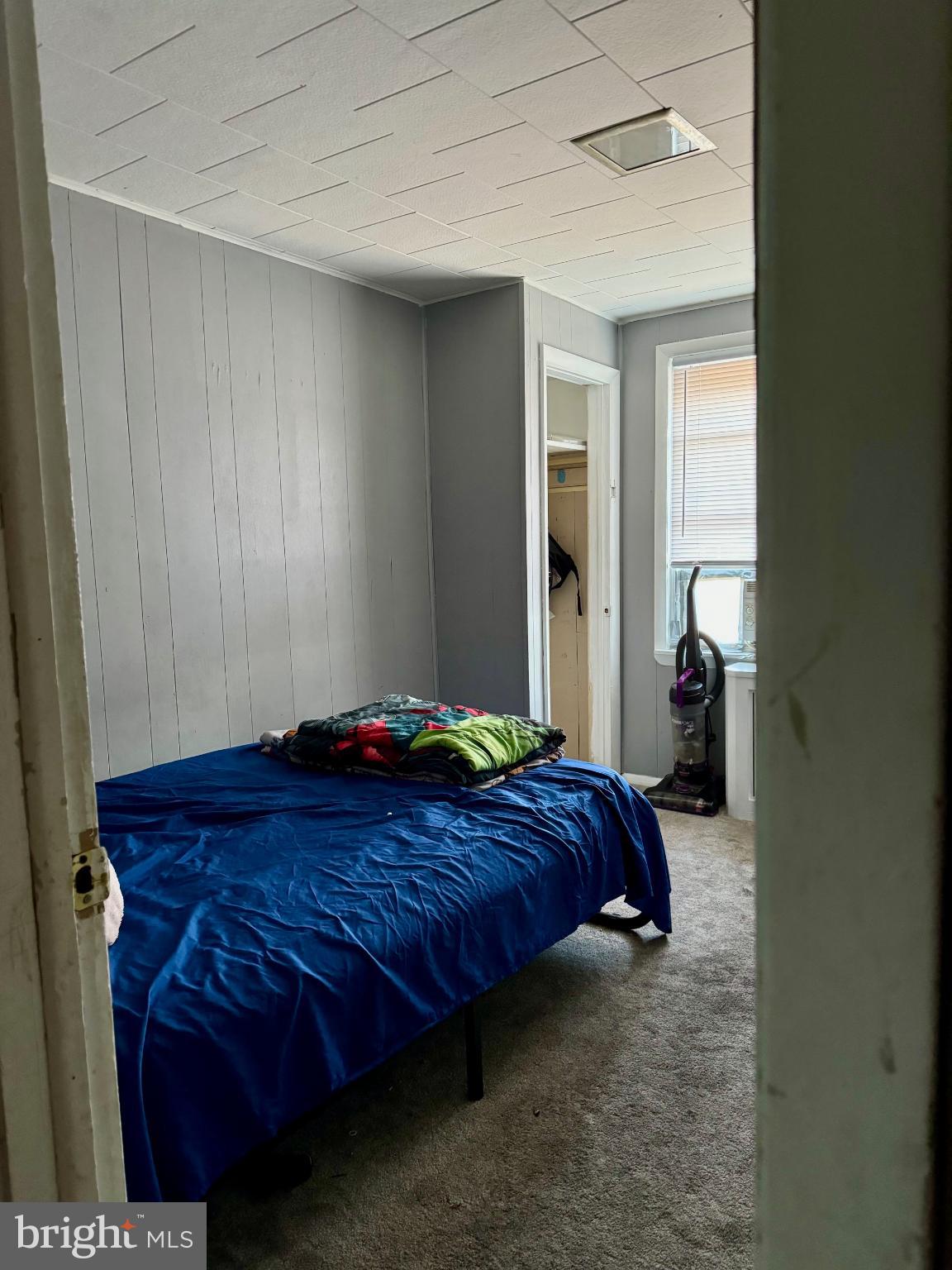 ELMWOOD PARK - Residential