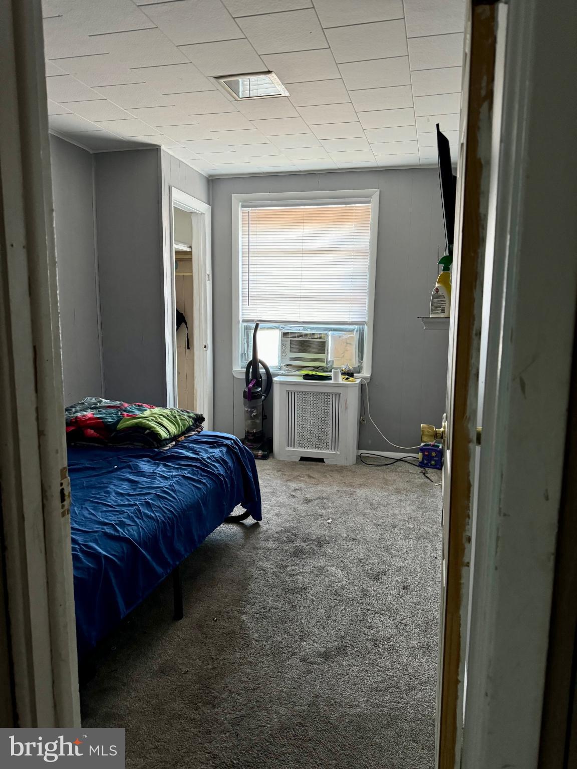 ELMWOOD PARK - Residential