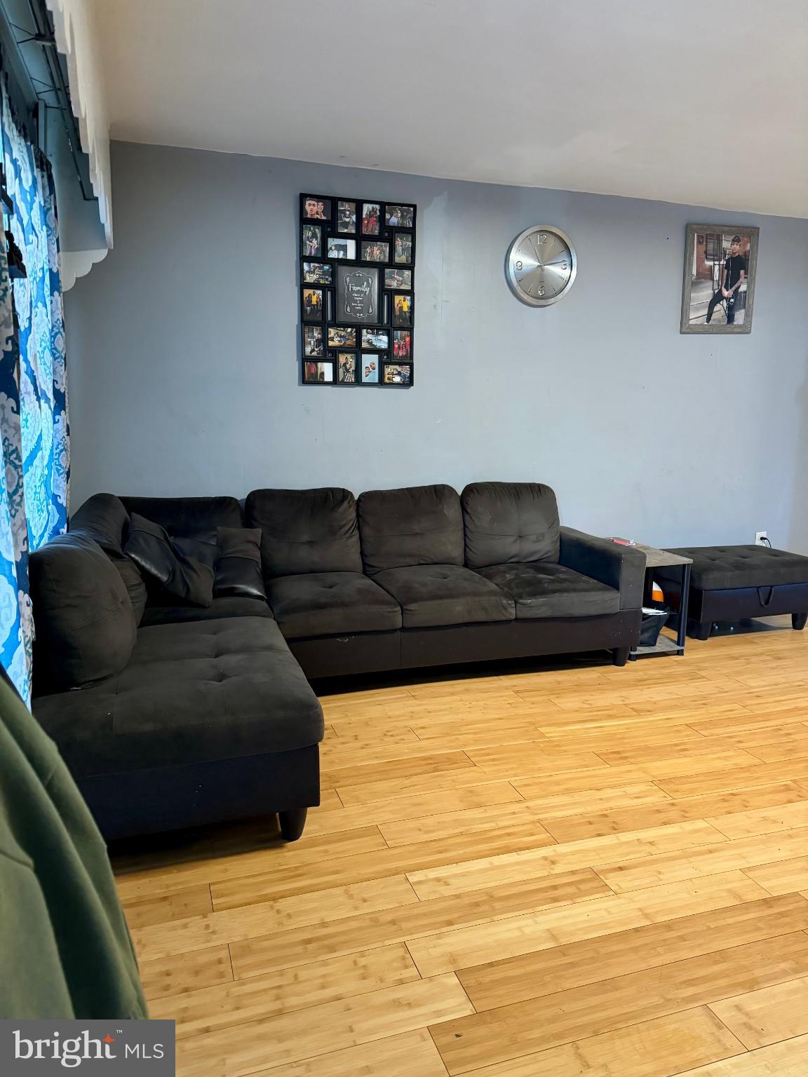 ELMWOOD PARK - Residential