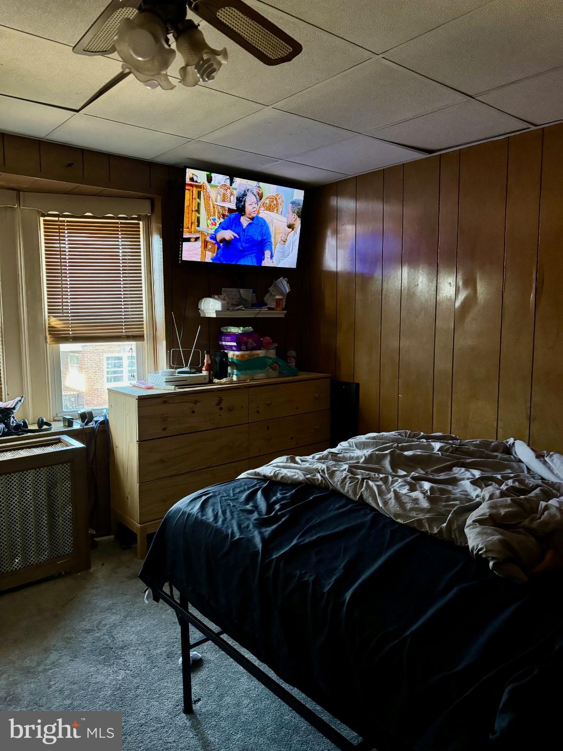 ELMWOOD PARK - Residential