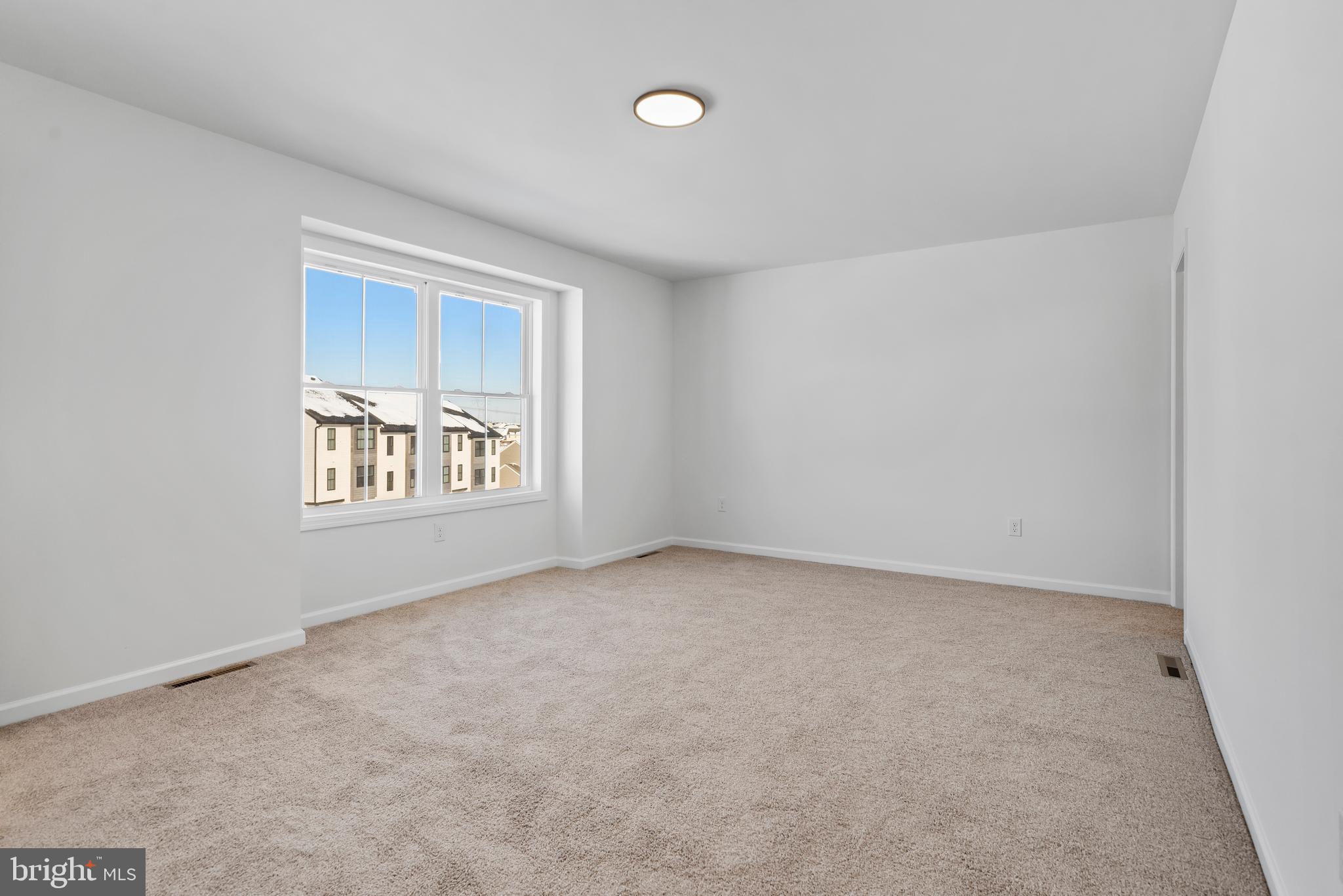 STONEGATE COMMONS - Residential Lease