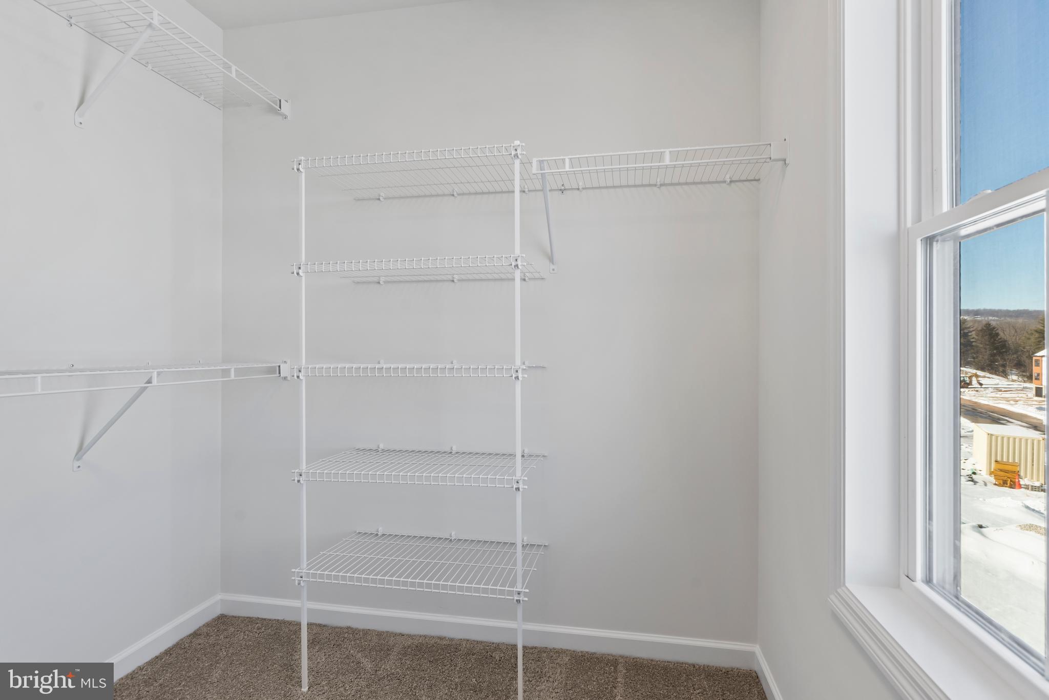 STONEGATE COMMONS - Residential Lease