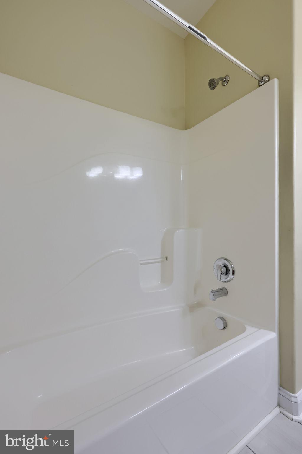 BELLA VISTA - Residential