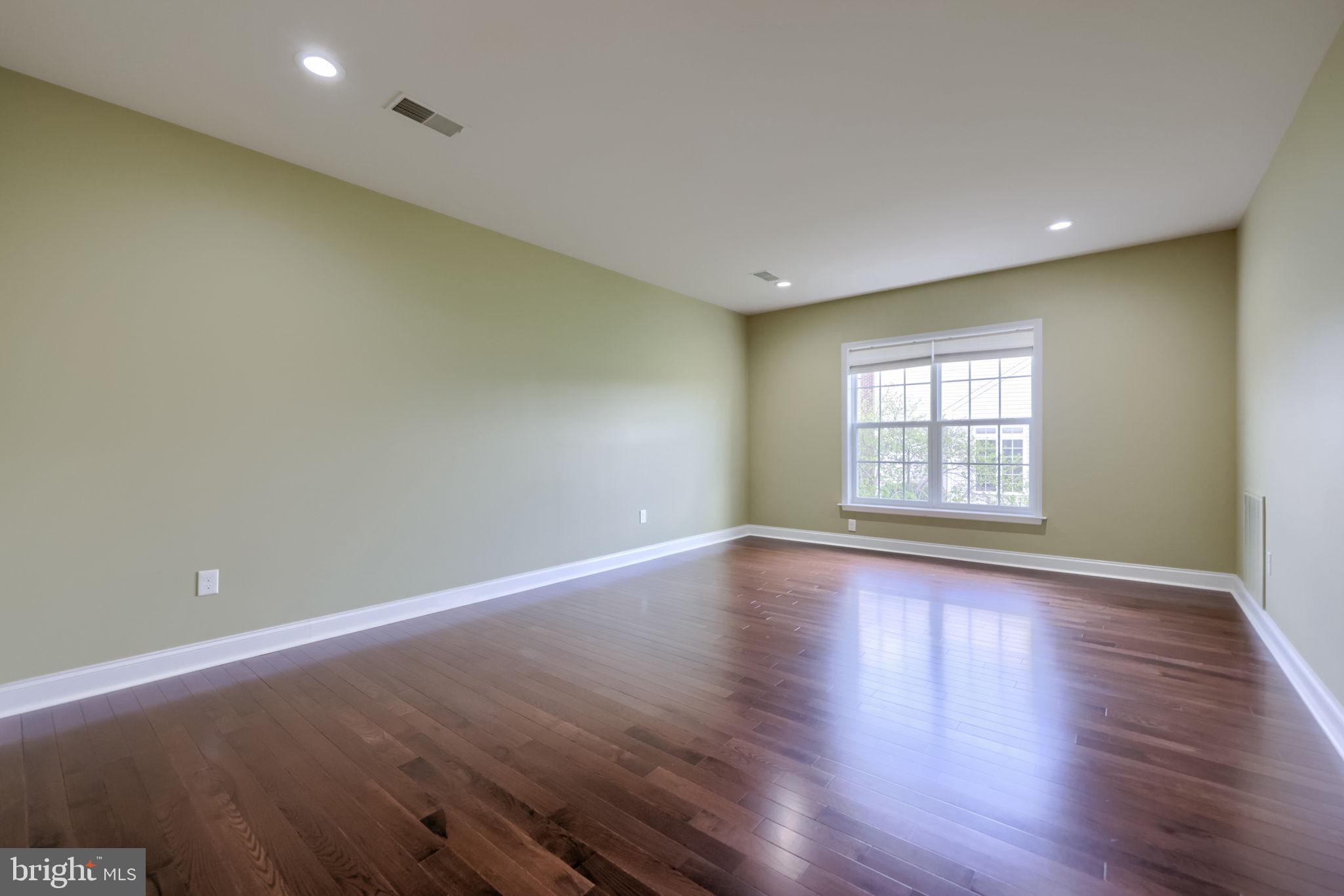 BELLA VISTA - Residential