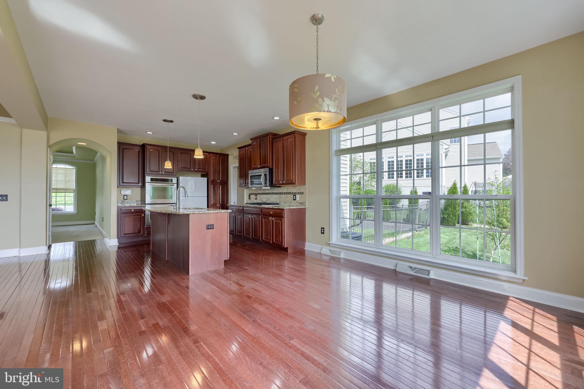 BELLA VISTA - Residential