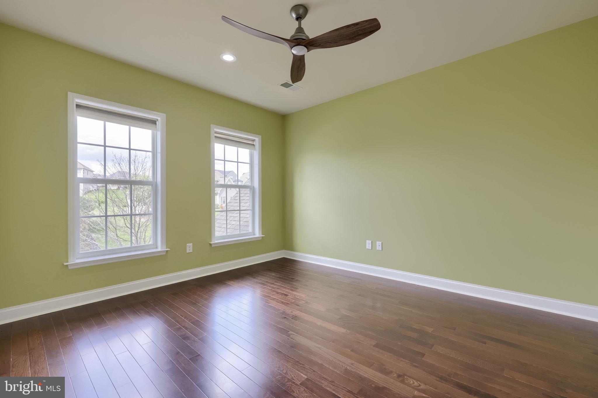 BELLA VISTA - Residential