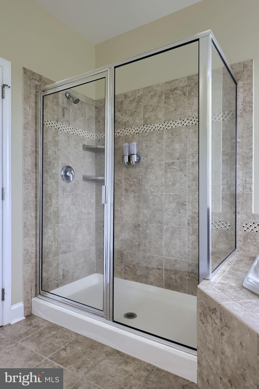 BELLA VISTA - Residential