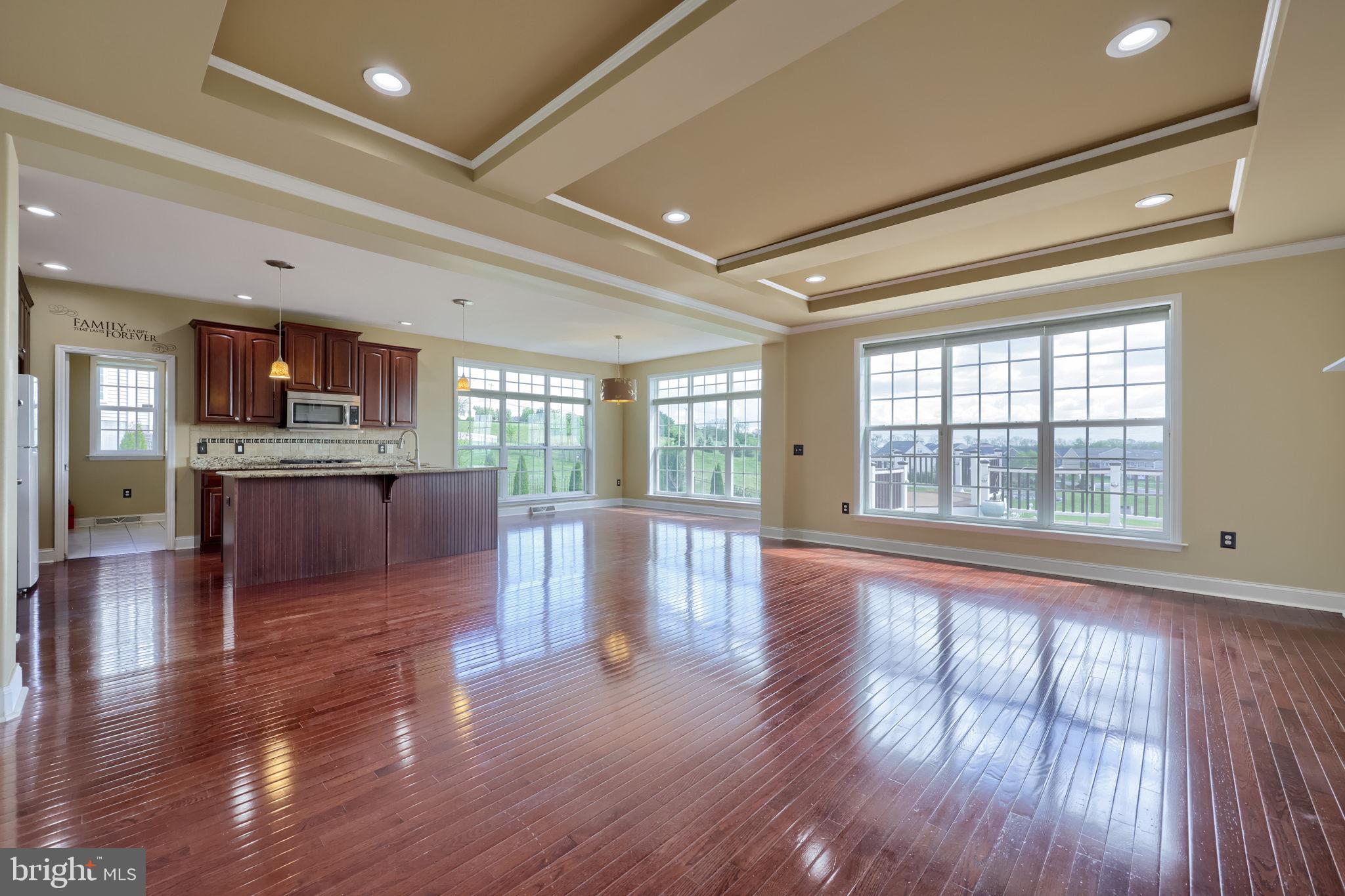 BELLA VISTA - Residential