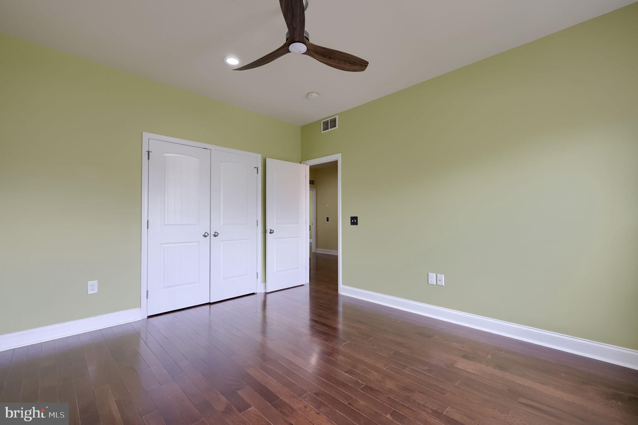 BELLA VISTA - Residential