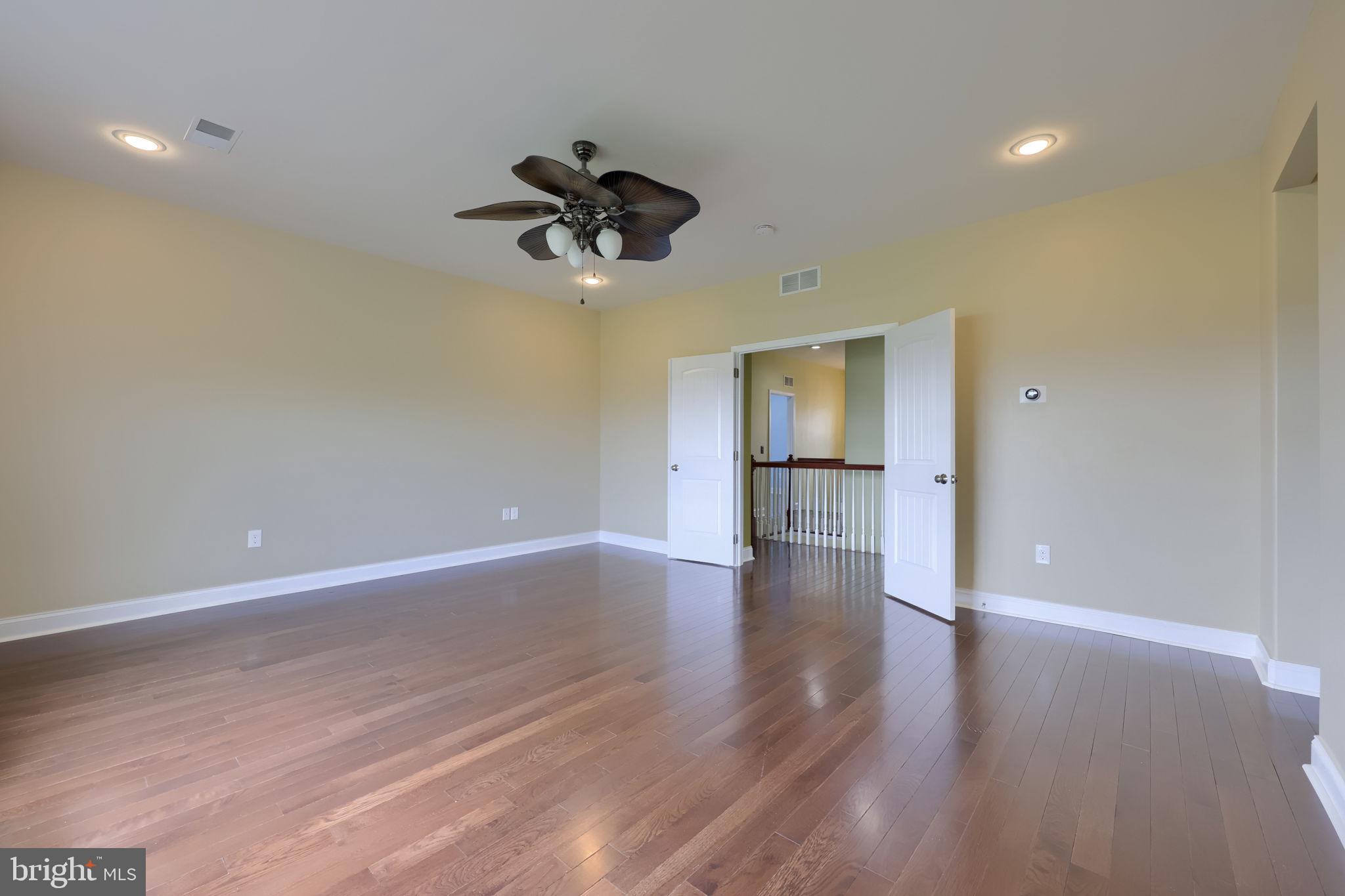 BELLA VISTA - Residential