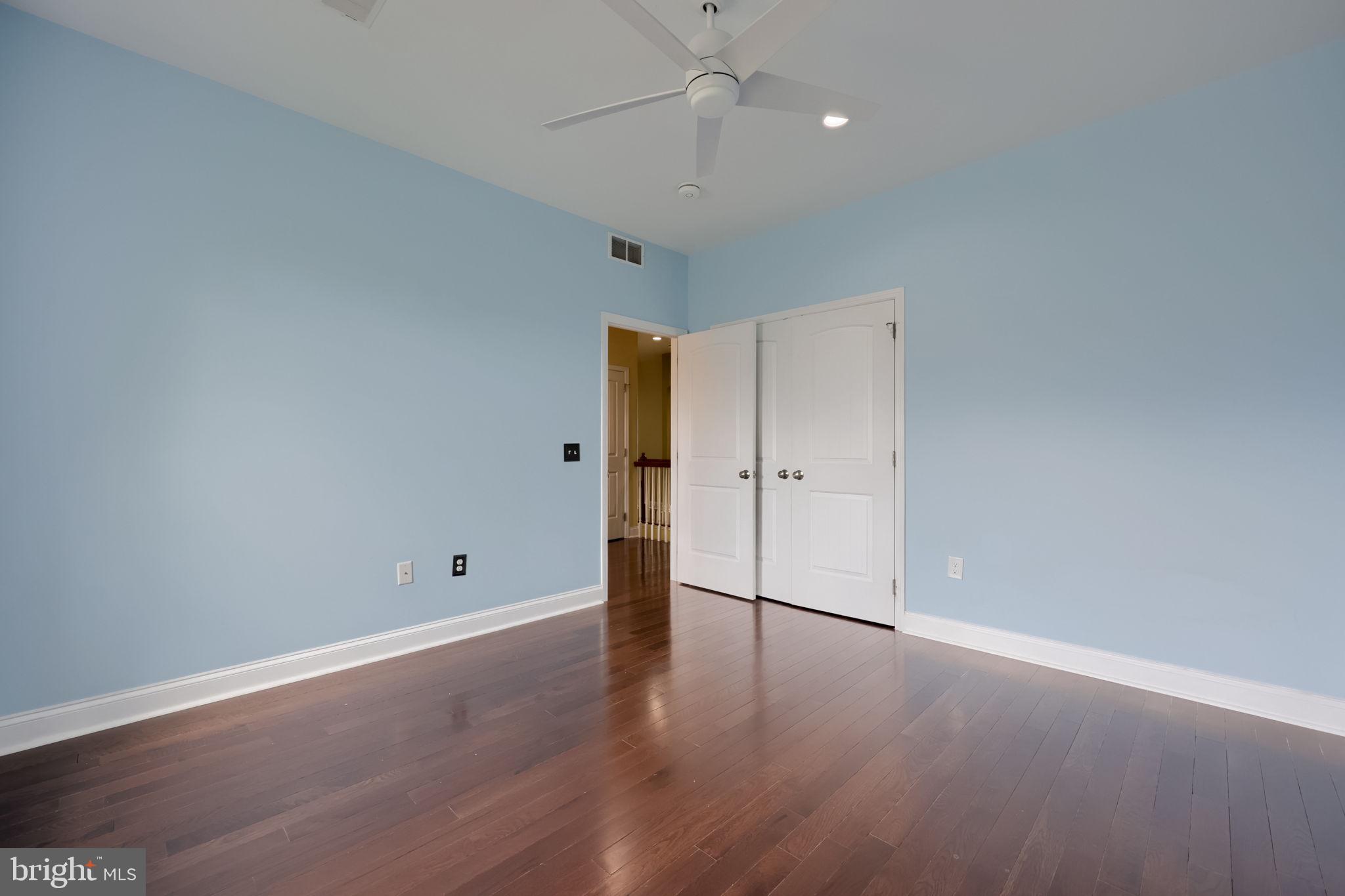 BELLA VISTA - Residential