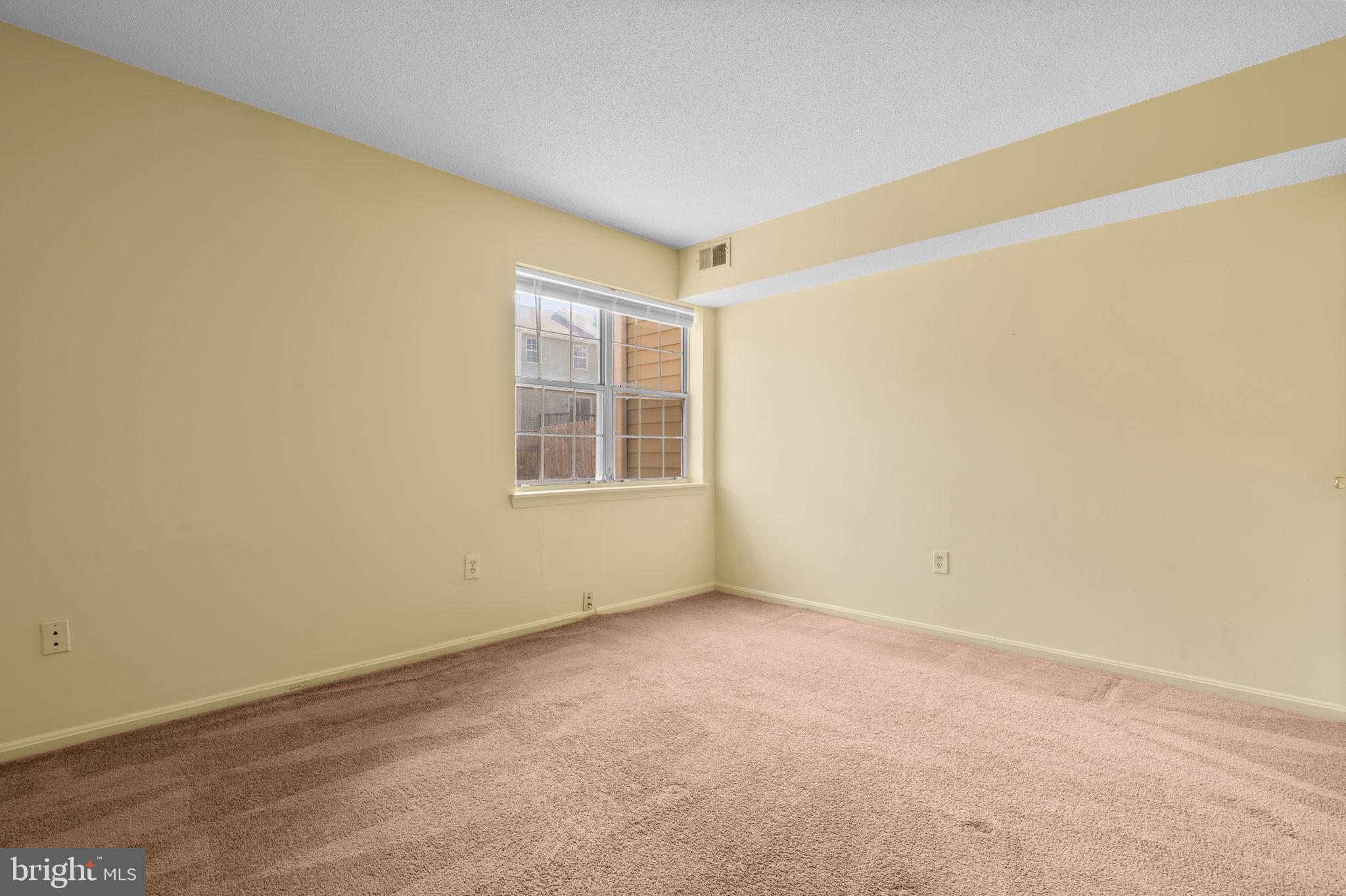 ARBORY CONDO PHASE SIX-R - Residential