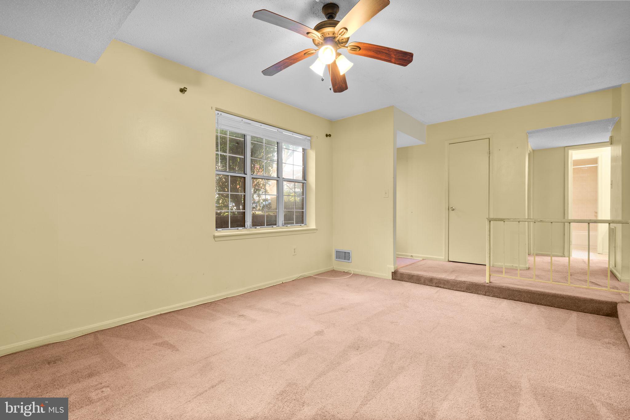 ARBORY CONDO PHASE SIX-R - Residential