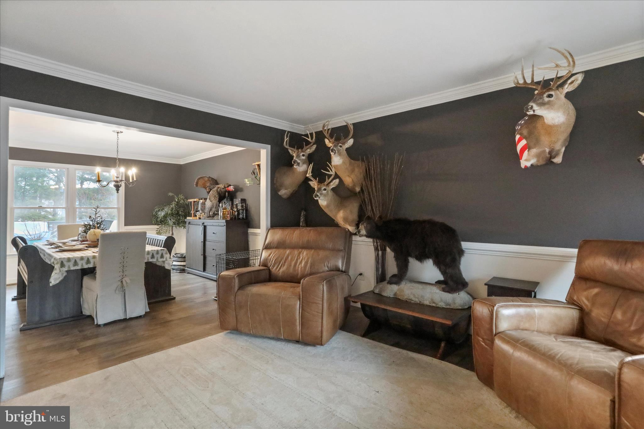 VAN LEAR MANOR - Residential