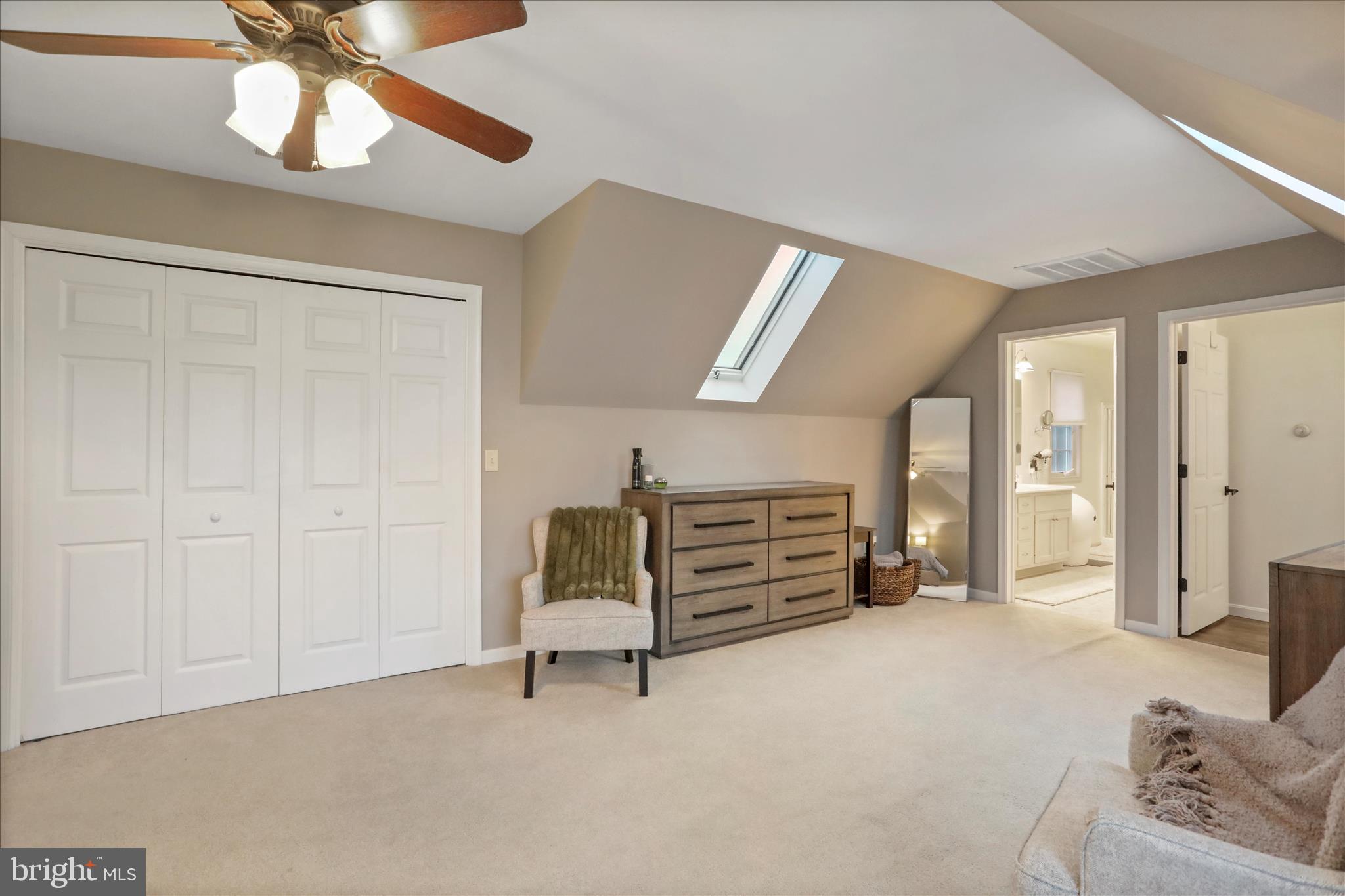 VAN LEAR MANOR - Residential