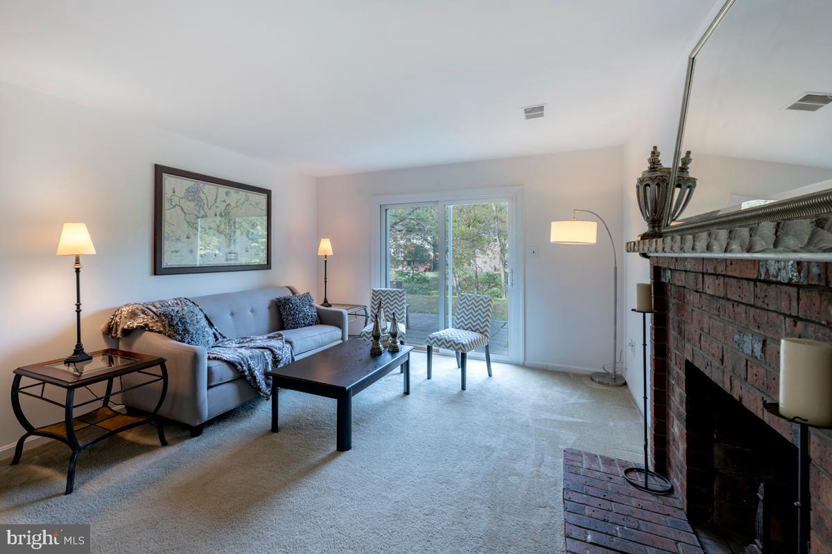 WAKEFIELD CHAPEL WOODS - Residential Lease