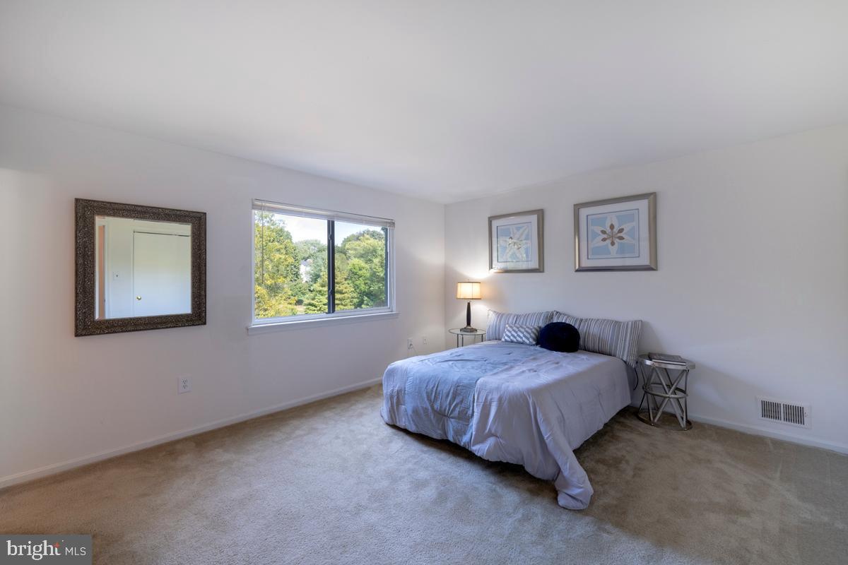 WAKEFIELD CHAPEL WOODS - Residential Lease