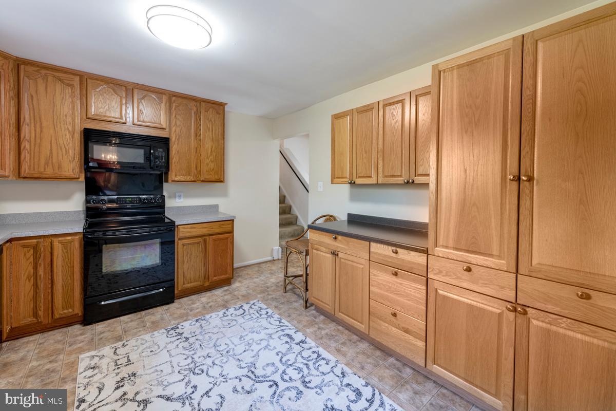 WAKEFIELD CHAPEL WOODS - Residential Lease