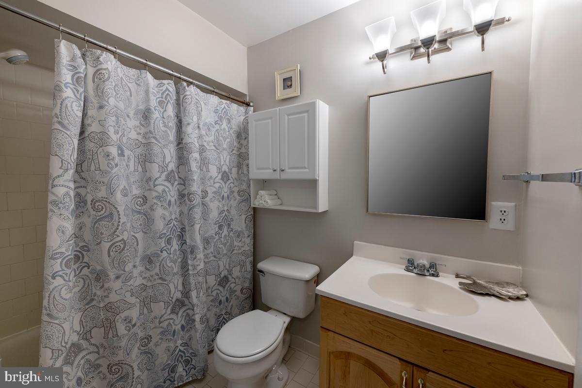 WAKEFIELD CHAPEL WOODS - Residential Lease