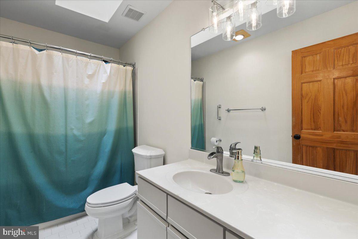 BAYCREST - Residential