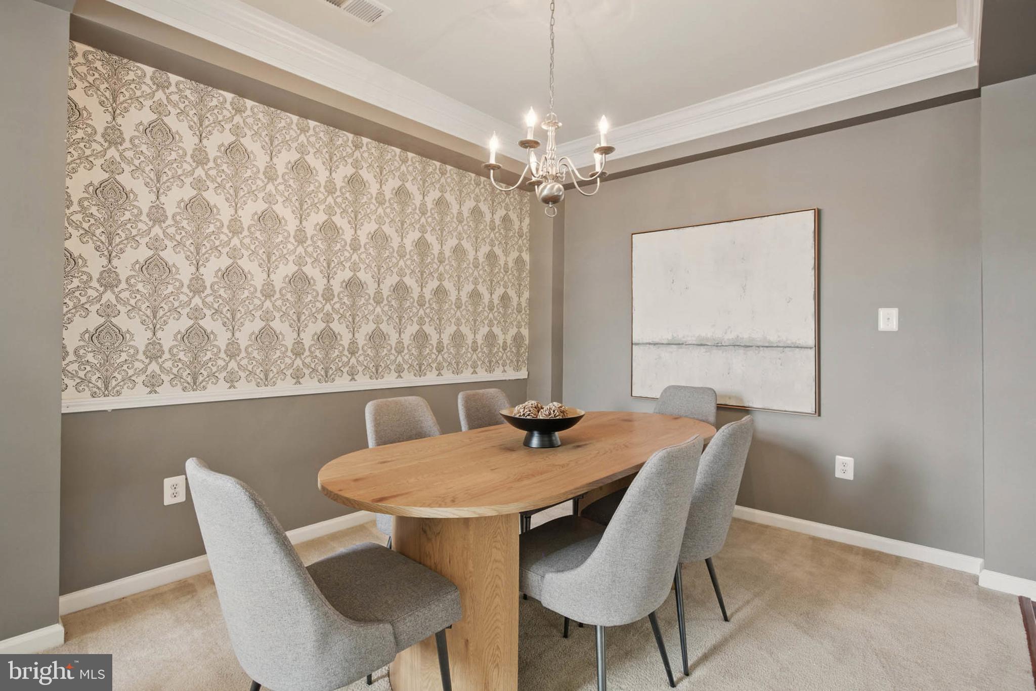 LANSDOWNE TOWN CENTER - Residential