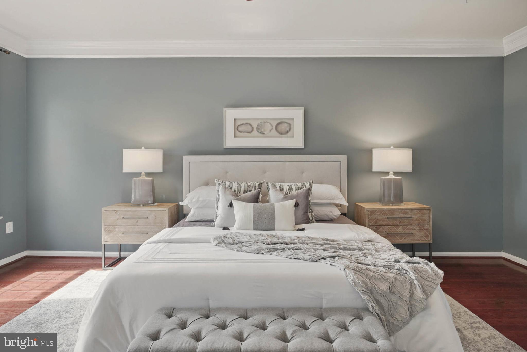 LANSDOWNE TOWN CENTER - Residential