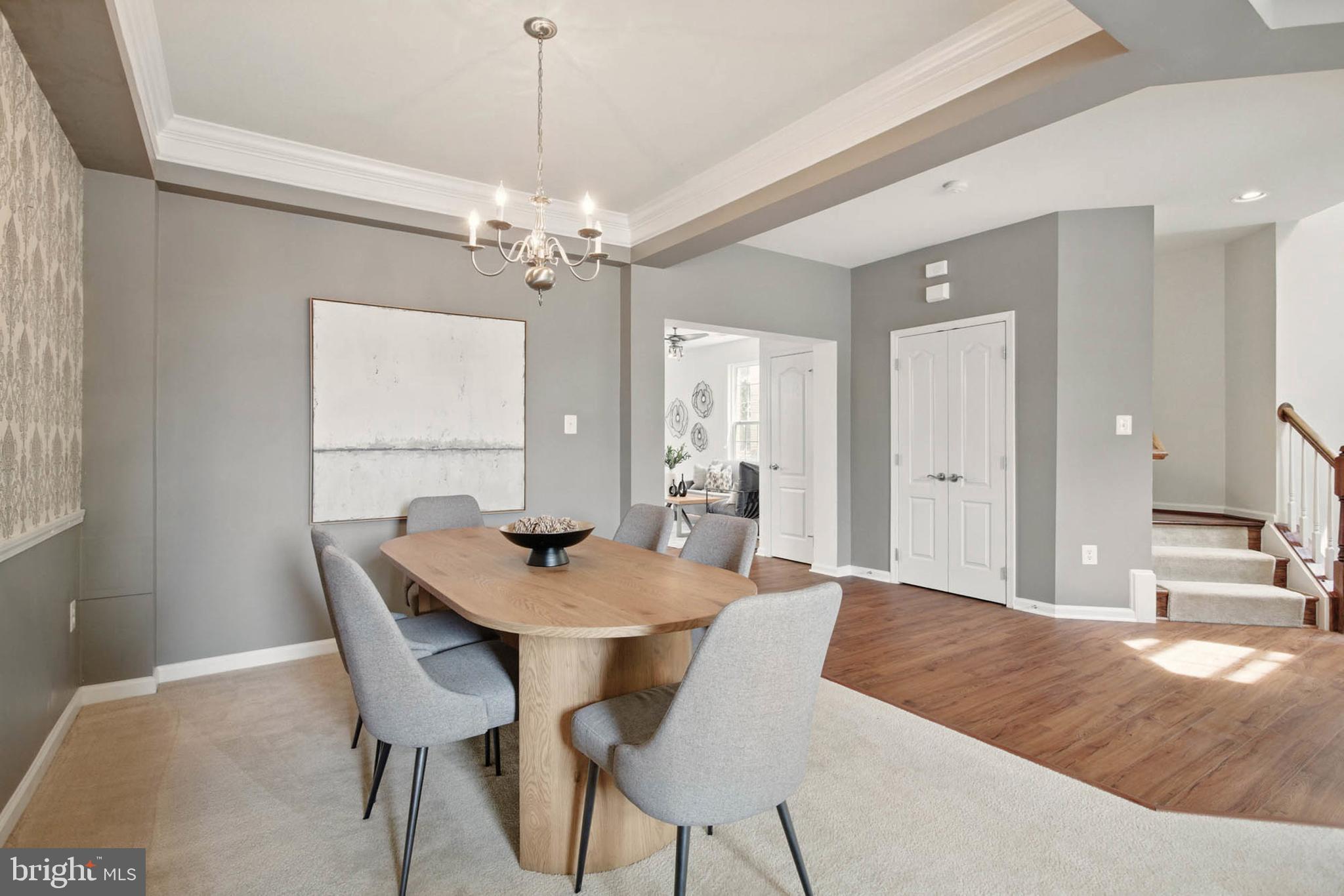 LANSDOWNE TOWN CENTER - Residential