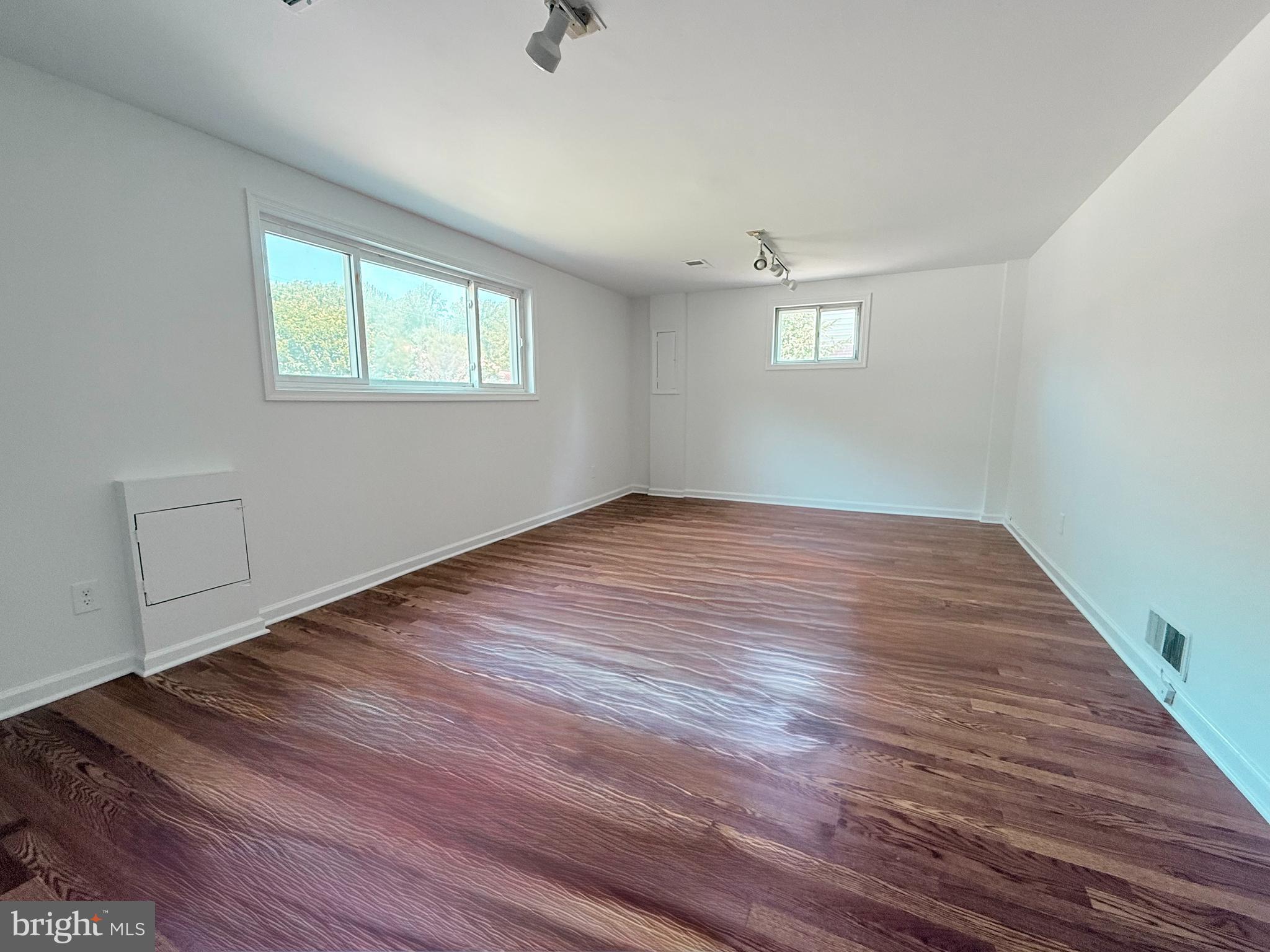 FRANKLIN PARK - Residential