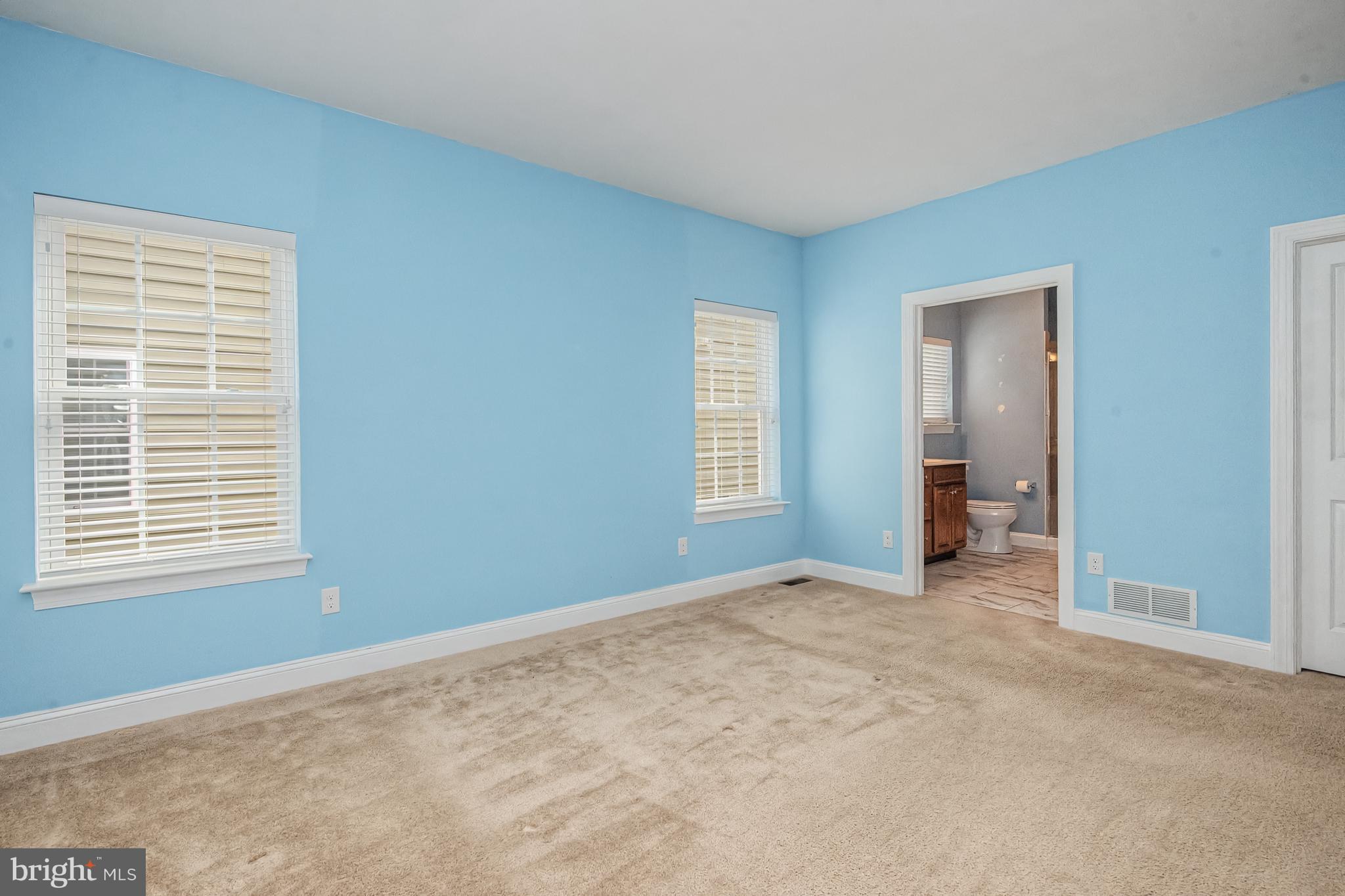 VILLAGE OF EASTRIDGE - Residential