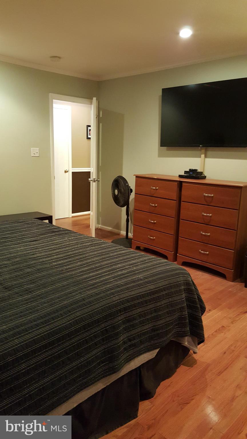 MONTCLAIR - Residential